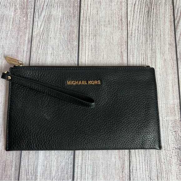 Michael Kors Jet Set Travel Wristlet Wallet - Picture 1 of 7